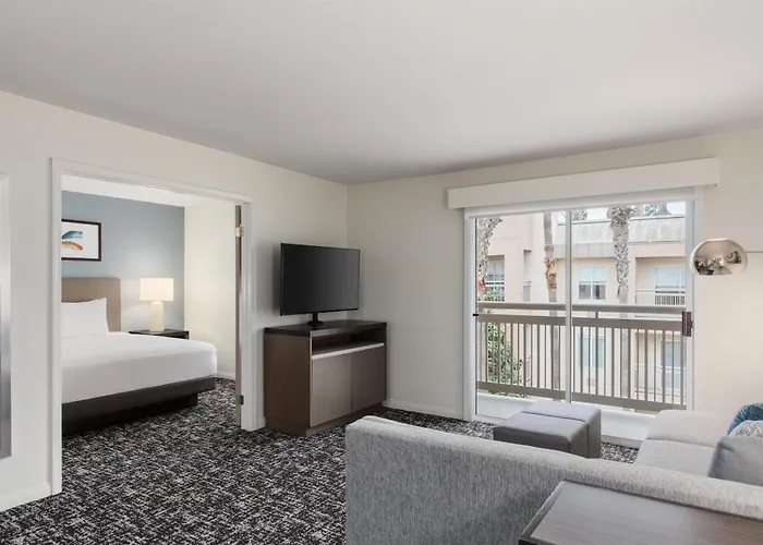 Hyatt House Cypress / Anaheim